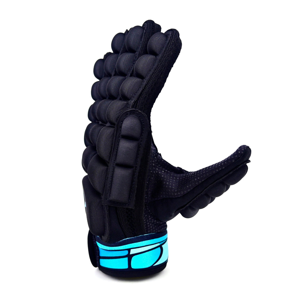 AT6 Foam Glove