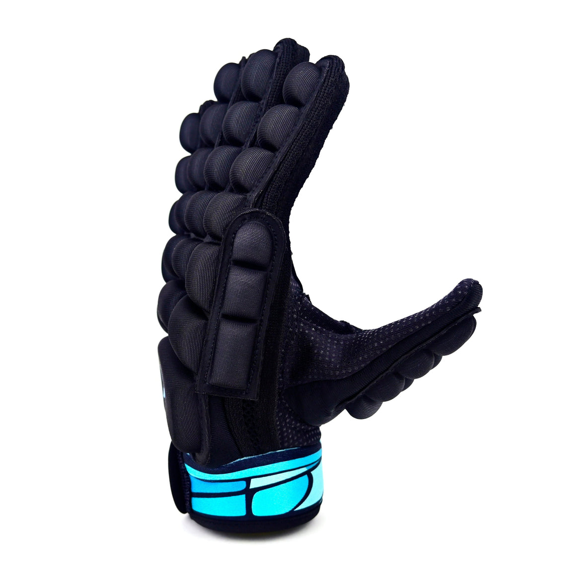 AT6 Foam Glove